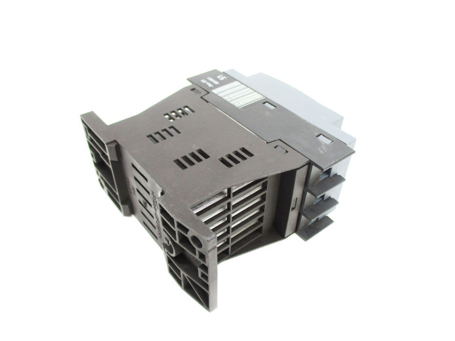 SIEMENS 3RF3405-1BD24 110/230VAC NUPI