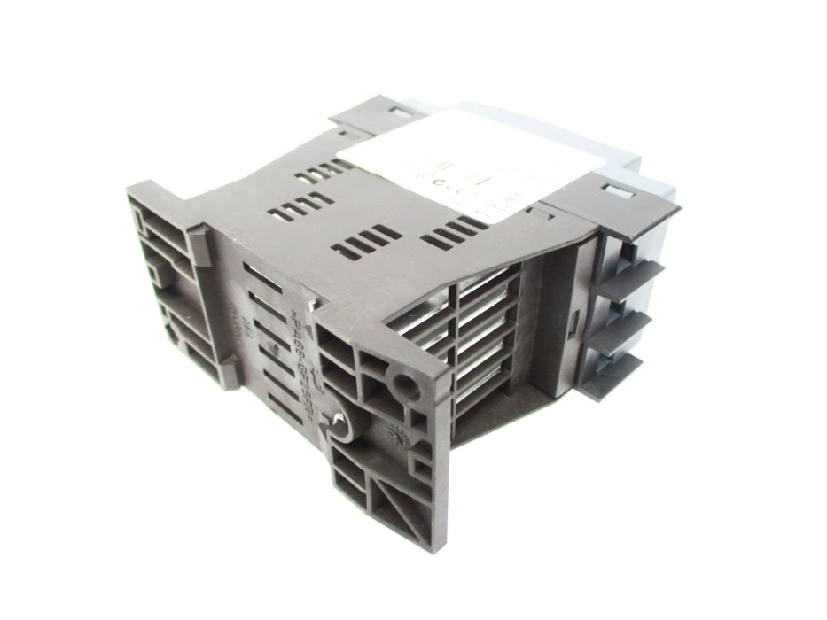 SIEMENS 3RF3403-1BD24 110/230VAC NUPI