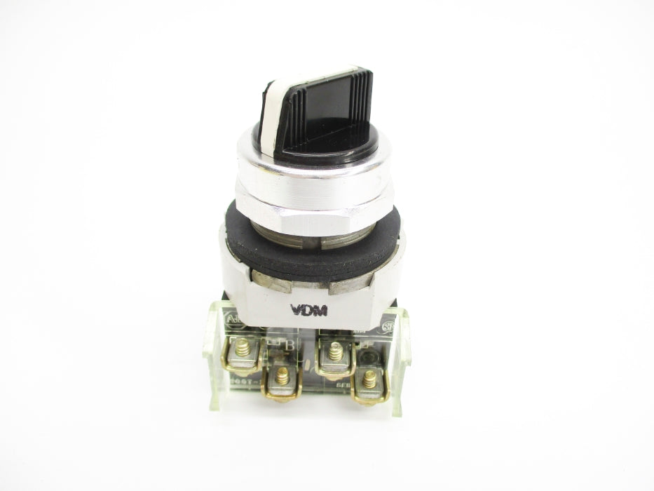 ALLEN BRADLEY 800T-J2KA1B SER. N (BK/YL) NSMP