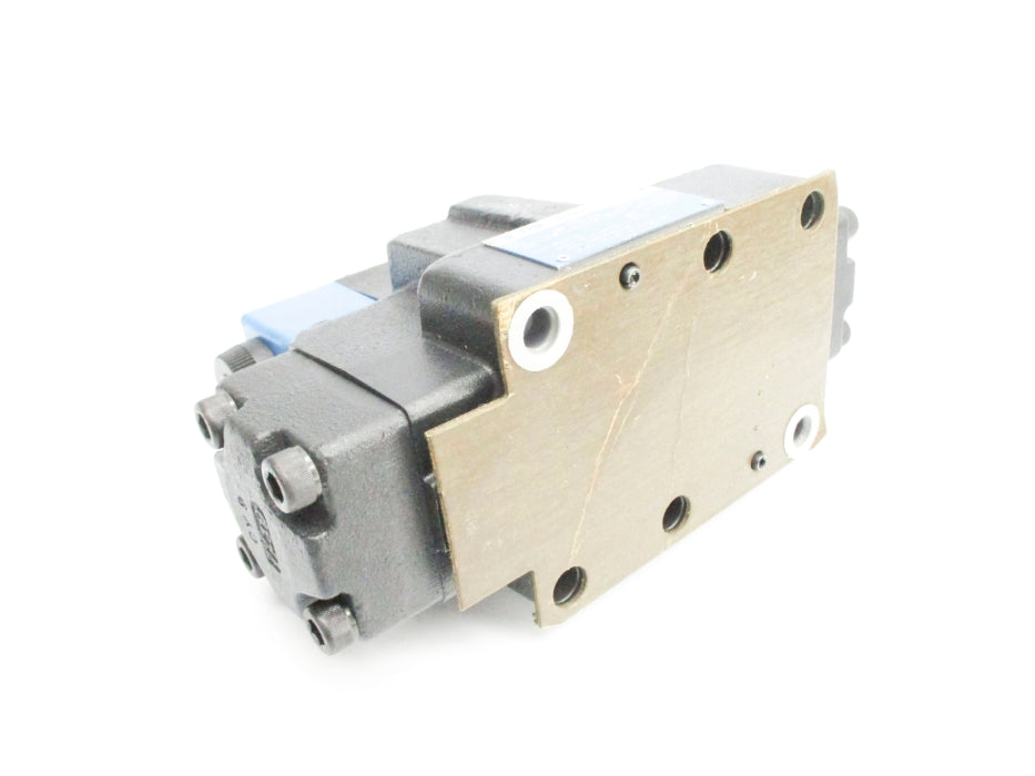 EATON DG4V3S6CMUB560 02-329169 5000PSI 110/120V NSNP