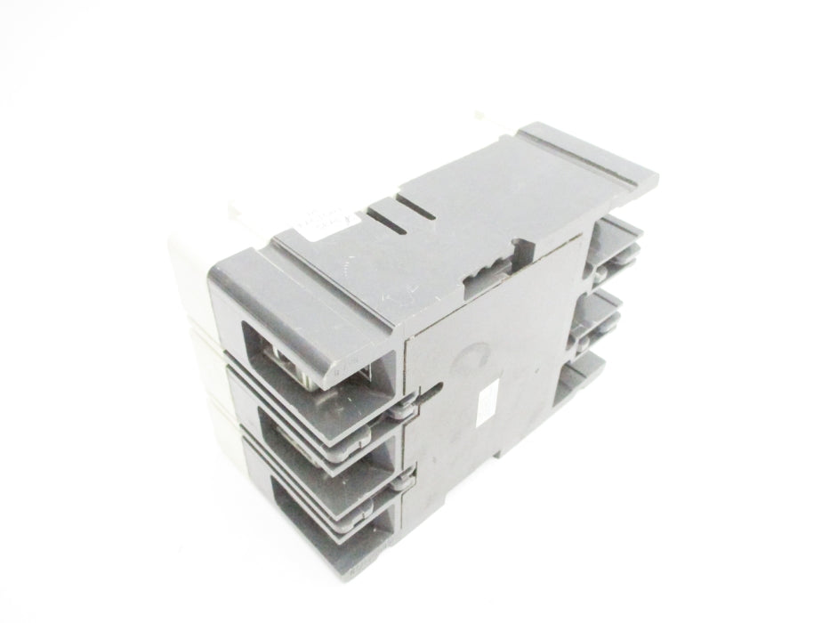 CUTLER HAMMER HMCP007C0CA02 SER. C 6601C8G03 7A 600VAC UNMP