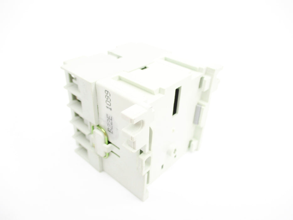 ALLEN BRADLEY 700-MB220A1S SER. A 110/120V (BR/WH) NSMP