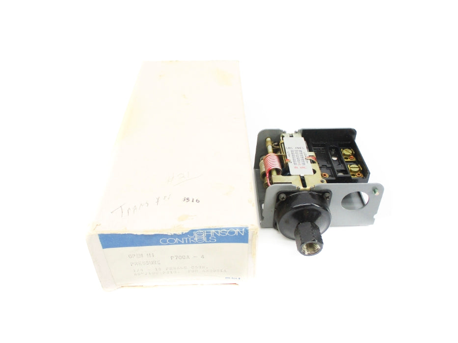 JOHNSON CONTROLS P70CA-4 20"/100PSIG NSMP
