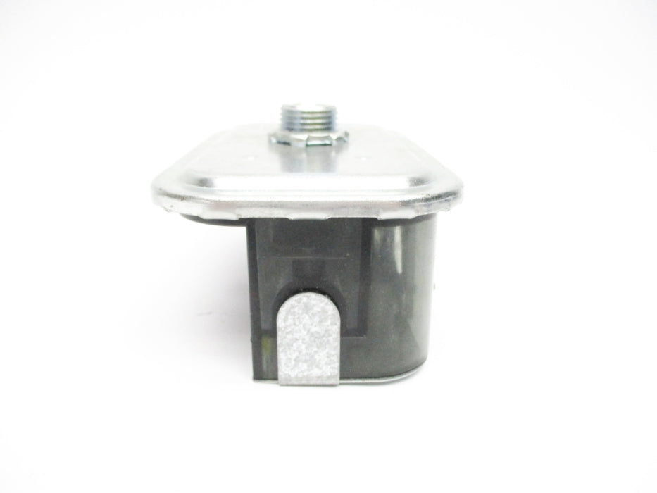 JOHNSON CONTROLS P32AC-8 24-277VAC 15A 1PSI NSNP
