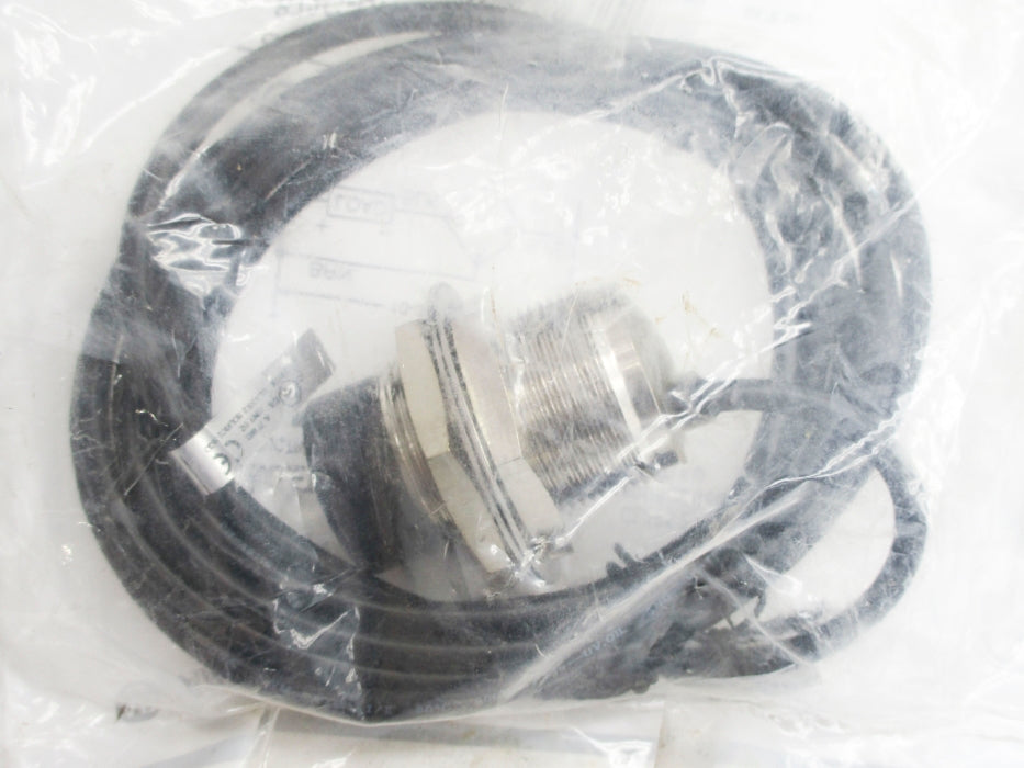 INDUSTRIAL SPARE PART 872C-DH15NN30-E2 SER. D NSMP