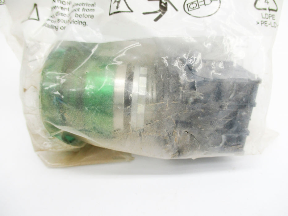ALLEN BRADLEY 800FM-LMP43E3 SER. A NSMP