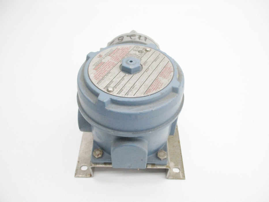 UNITED ELECTRIC J120K-456 225PSI UNMP