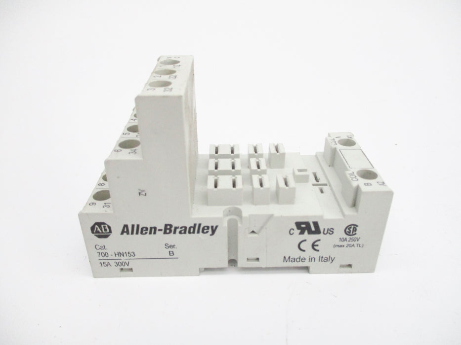 ALLEN BRADLEY 700-HN153 SER. B UNMP