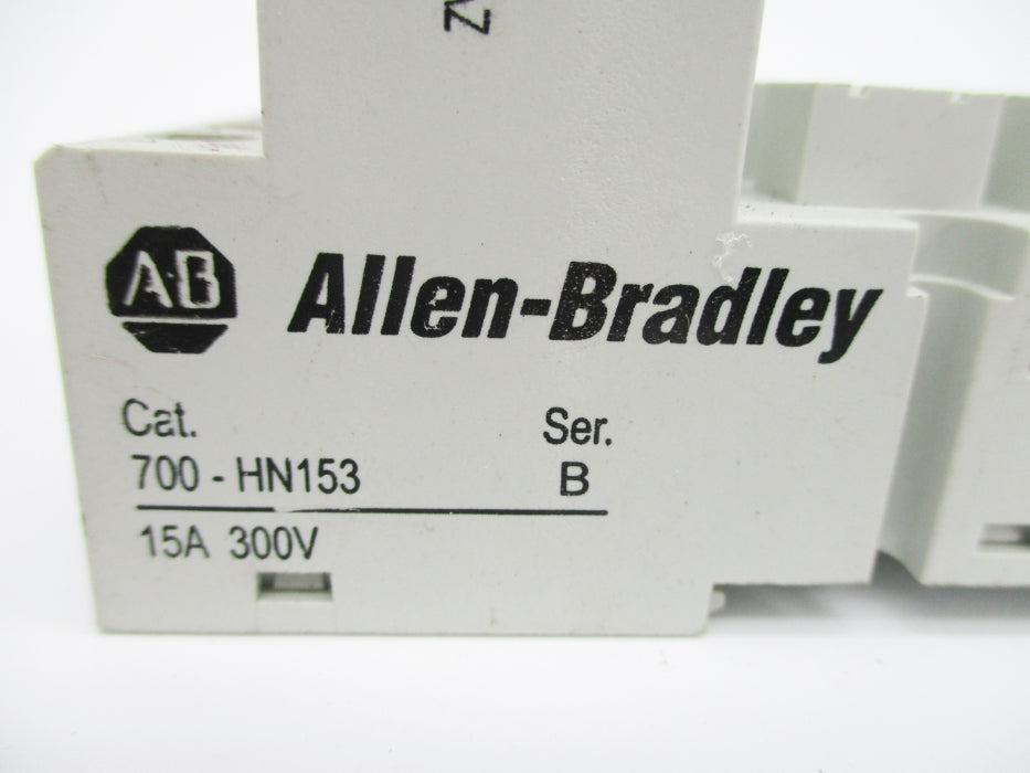 ALLEN BRADLEY 700-HN153 SER. B UNMP