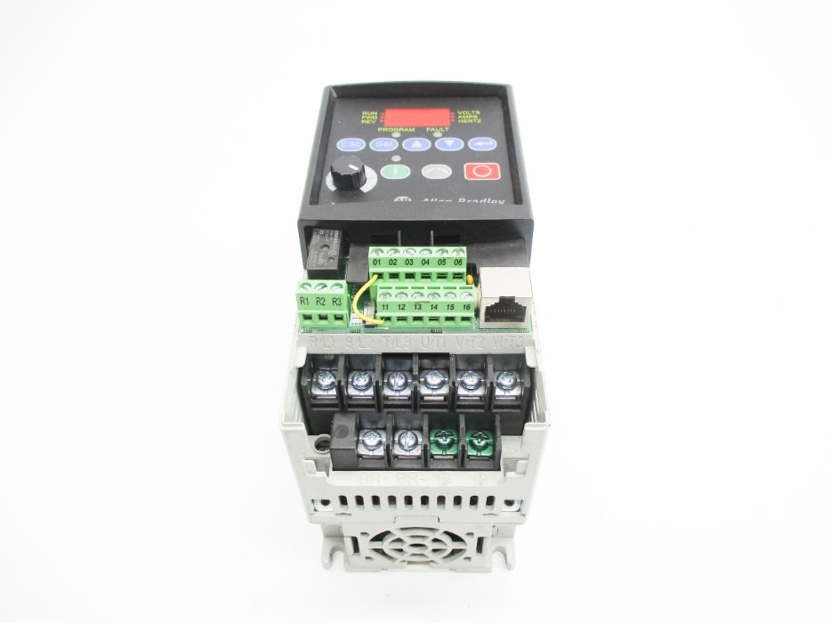 INDUSTRIAL SPARE PART 22A-D2P3N104 SER. A F/W 7.01 (AS PICTURED) UNMP