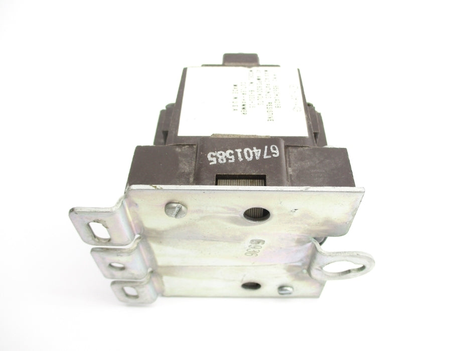 CUTLER HAMMER 9560H1409B 40A 104/120V NSNP