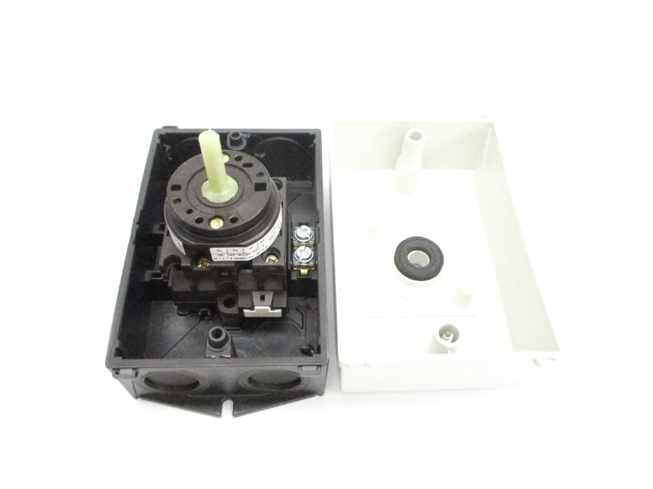 KLOCKNER MOELLER T0-1-102 (AS PICTURED) NSNP