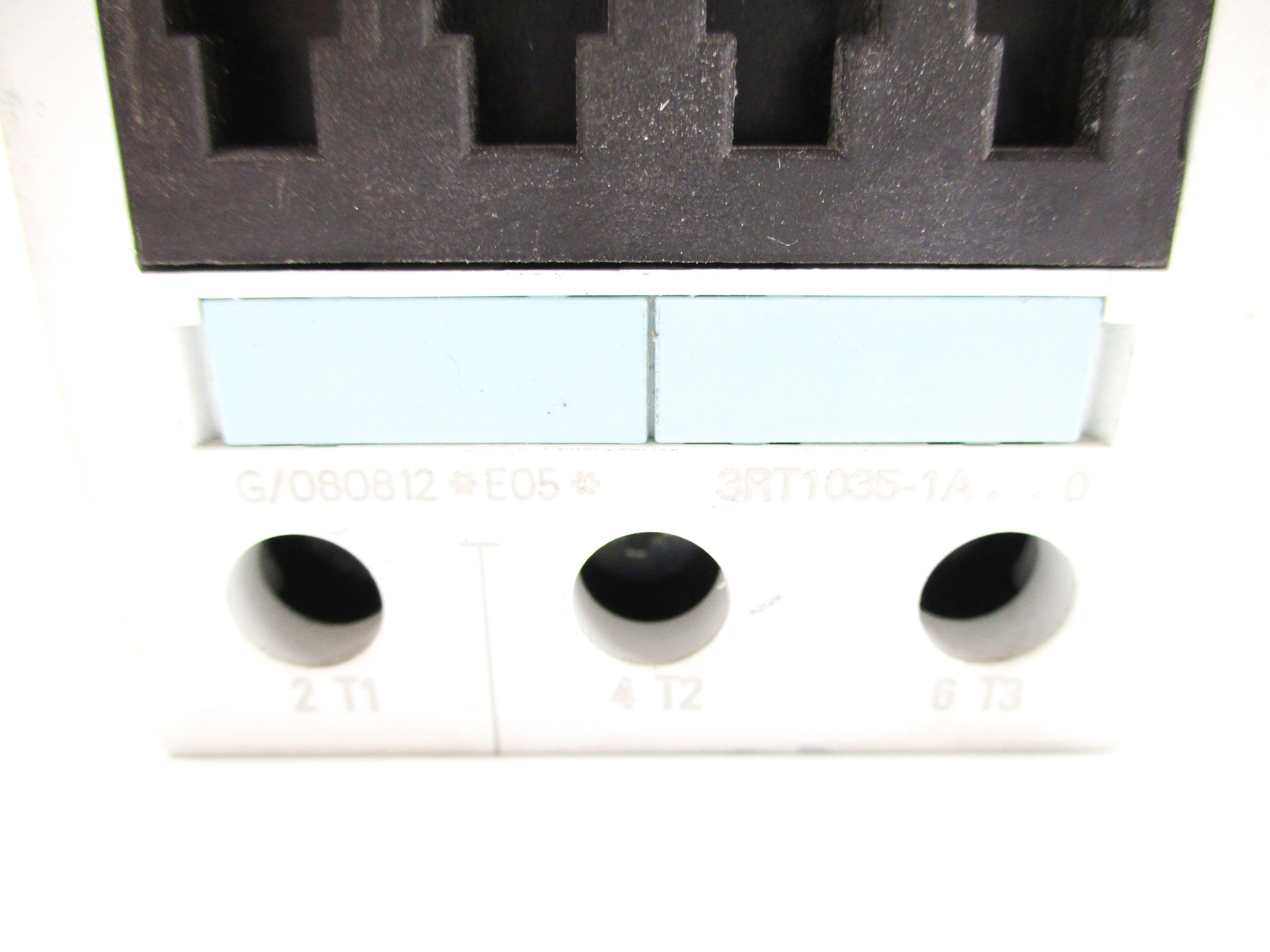 SIEMENS 3RT1035-1AK60 600VAC NSNP