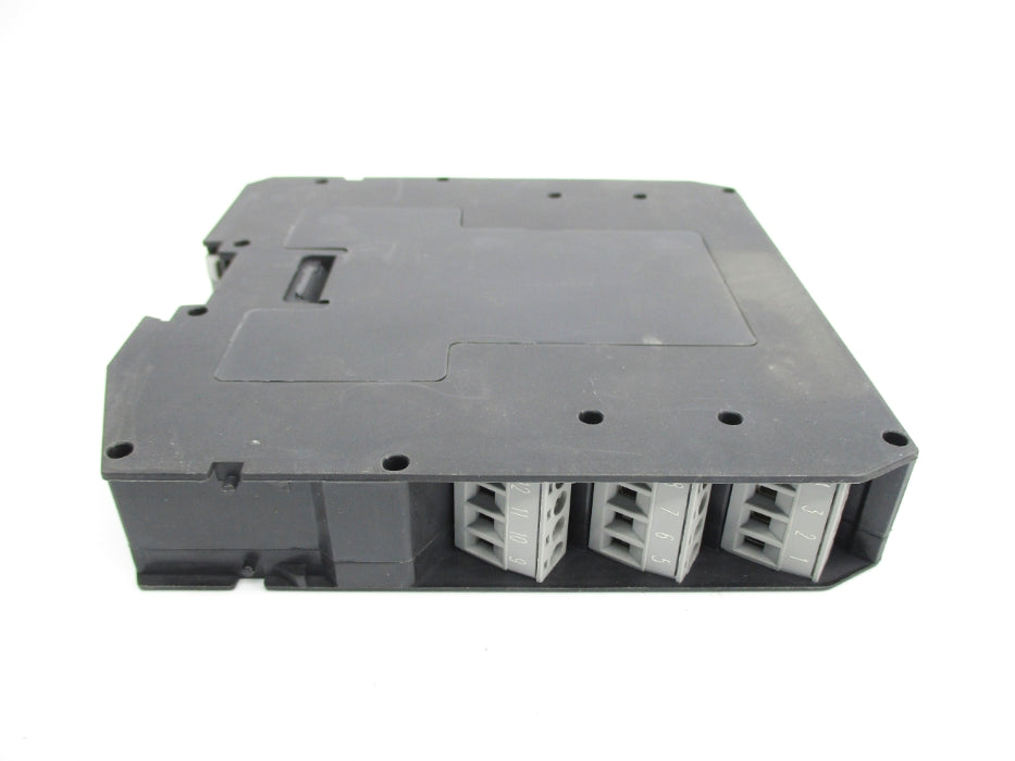 GM INTERNATIONAL D5202S NSMP