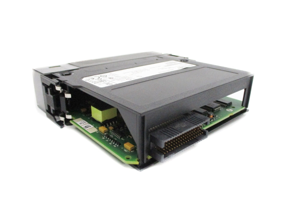 ALLEN BRADLEY 1756-IF8 SER. A F/W 1.005 NSNP