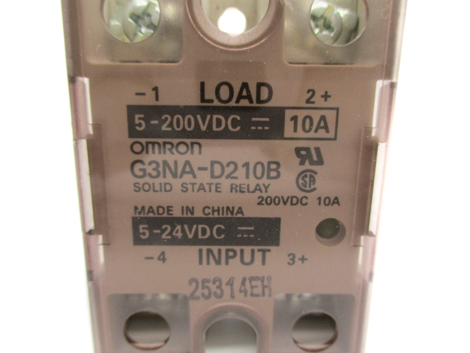 OMRON G3NA-D210B 5-200VDC 10A UNMP
