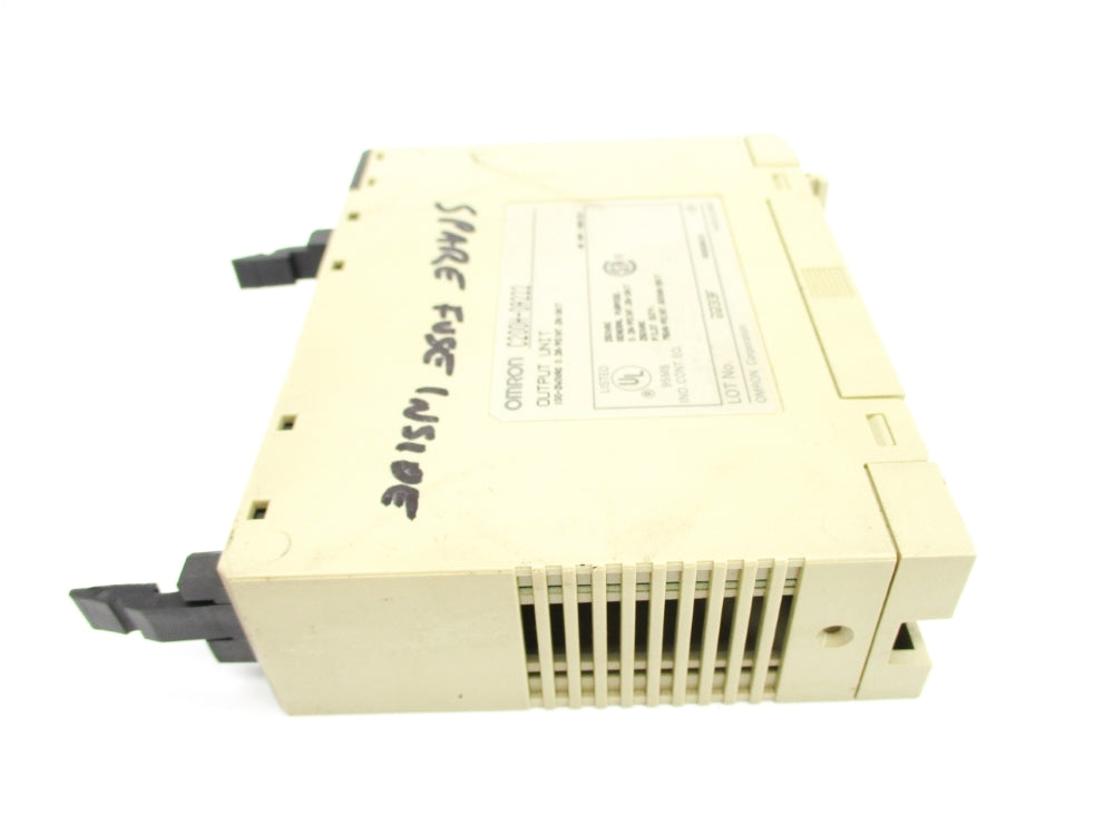 OMRON C200H-OA222 UNMP