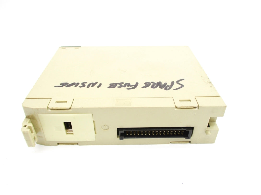 OMRON C200H-OA222 UNMP