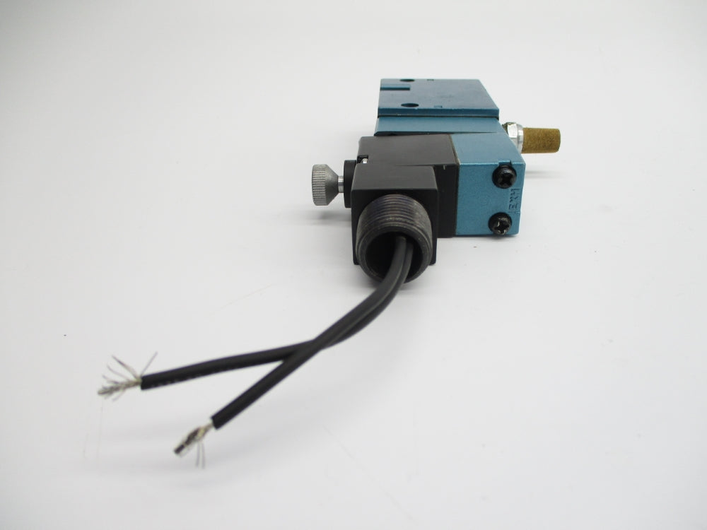 MAC 811C-PM-613CA-152 20-150PSI 24VDC UNMP
