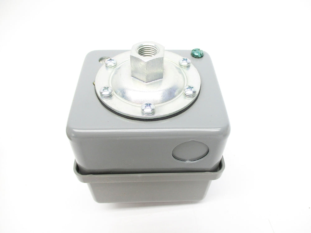 SQUARE D 9013GHG2J57 SER. C 120/150PSI NSMP