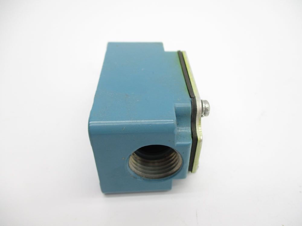 MICRO SWITCH 2LS1 600VAC 10A NSNP