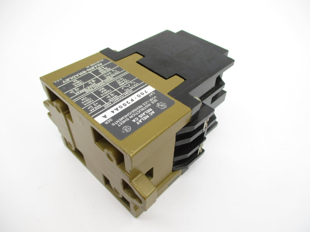 ALLEN BRADLEY 700-P200A4 SER. A 460-480V UNMP