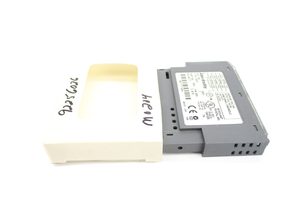 ALLEN BRADLEY 1734-OB8E SER. C F/W 3.018 NSMP