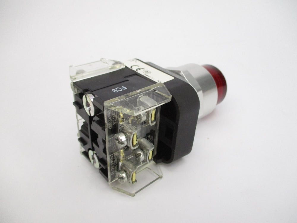 ALLEN BRADLEY 800T-QB24R SER. T 24VAC/DC (WH) NSMP