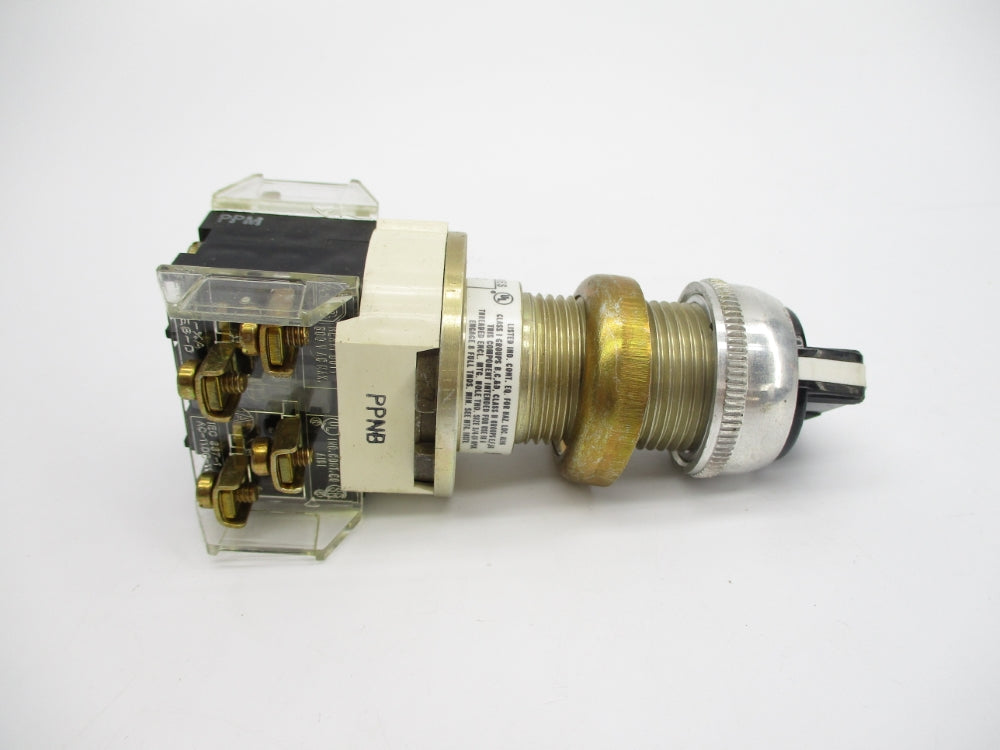 ALLEN BRADLEY 800H-HP2KB6# SER. C NSNP