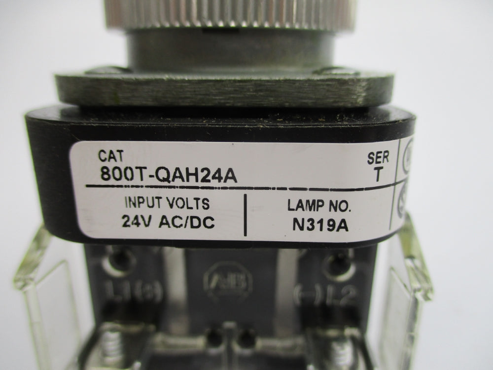 ALLEN BRADLEY 800T-QAH24A SER. T NSNP