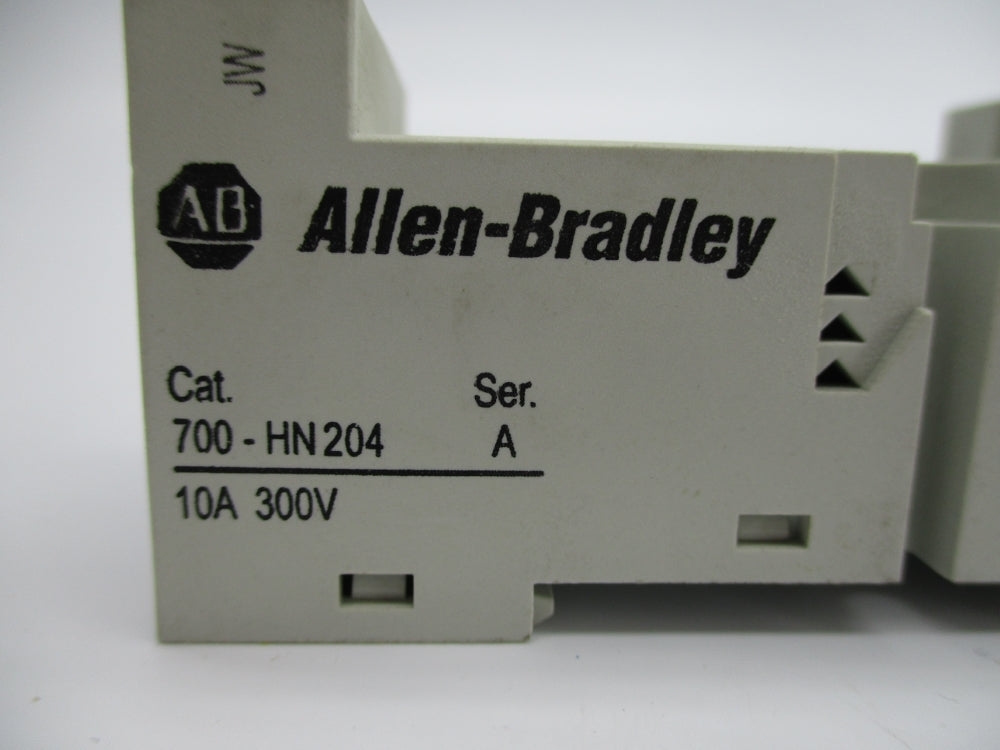 ALLEN BRADLEY 700-HN204 SER. A 300V 10A NSNP
