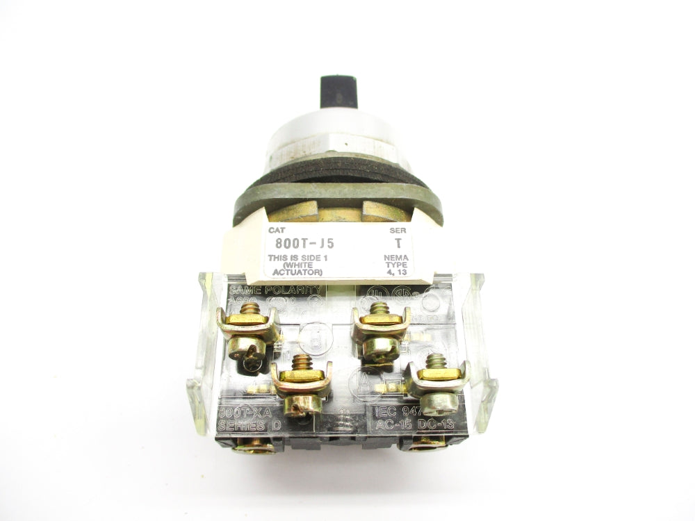 ALLEN BRADLEY 800T-J5 SER. T UNMP