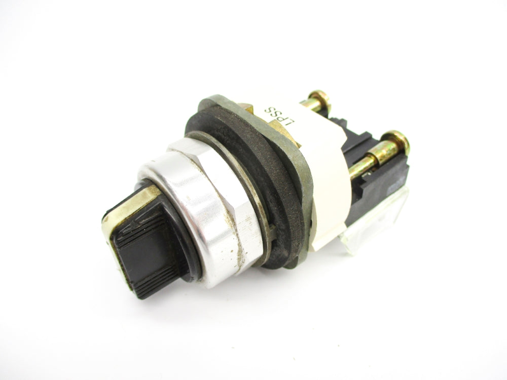ALLEN BRADLEY 800T-J5 SER. T UNMP