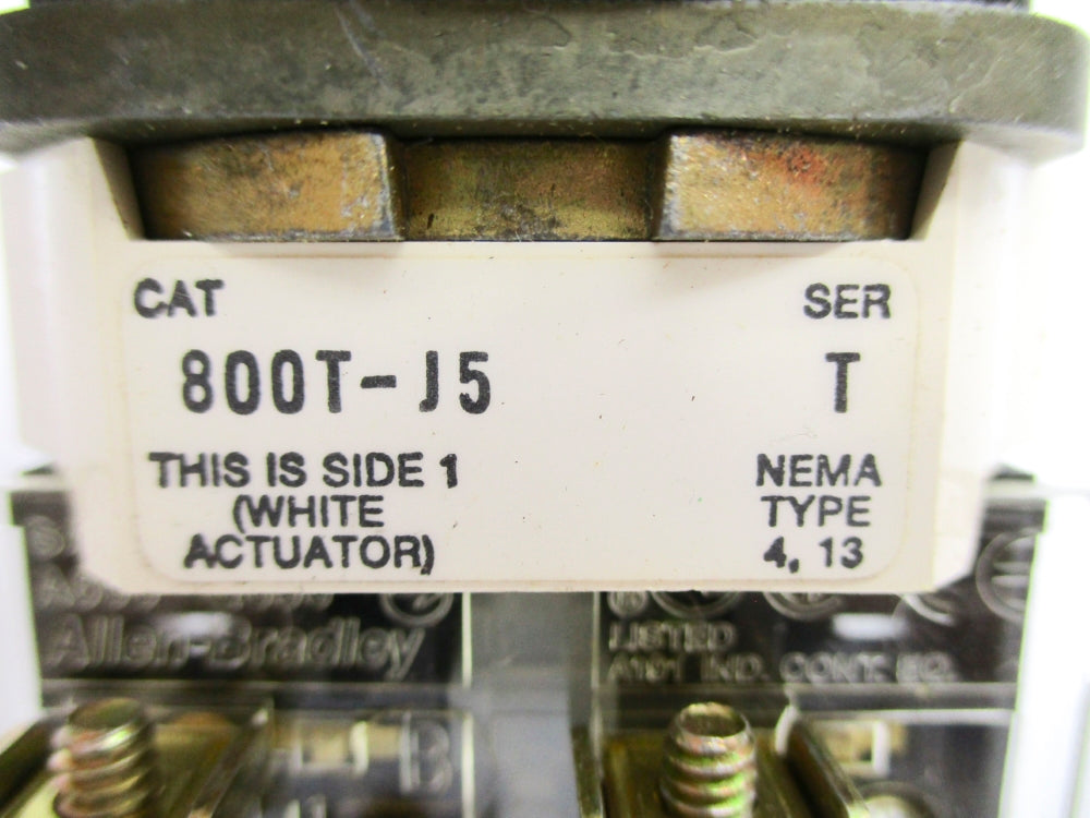 ALLEN BRADLEY 800T-J5 SER. T UNMP