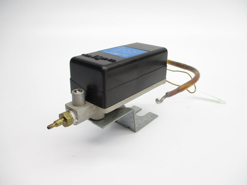 JOHNSON CONTROLS T-5210-1002 100F NSNP