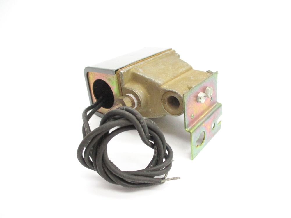 JOHNSON CONTROLS V11HCA-100 208V 30PSI NSNP
