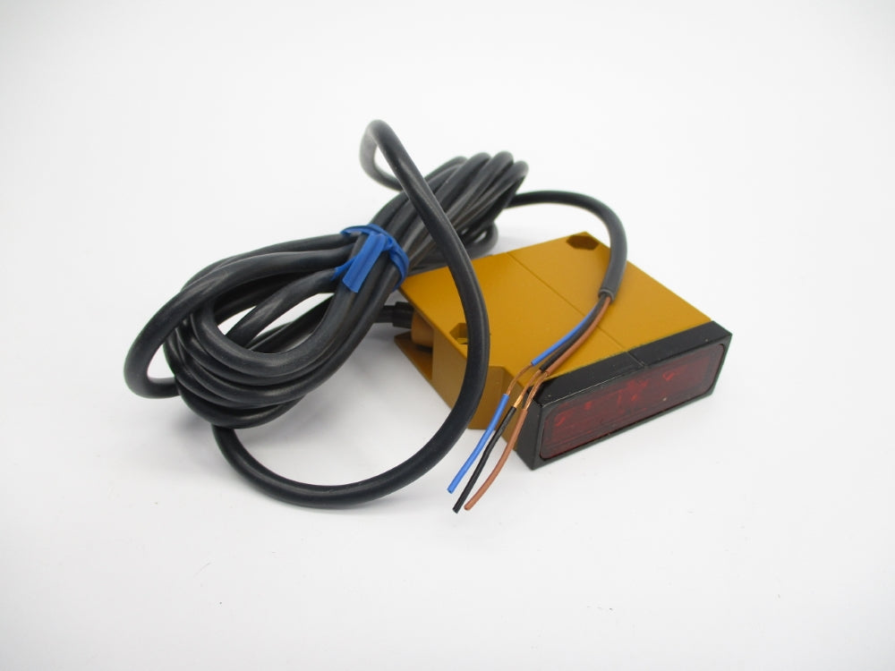 OMRON E3S-LS10XB4 NSMP