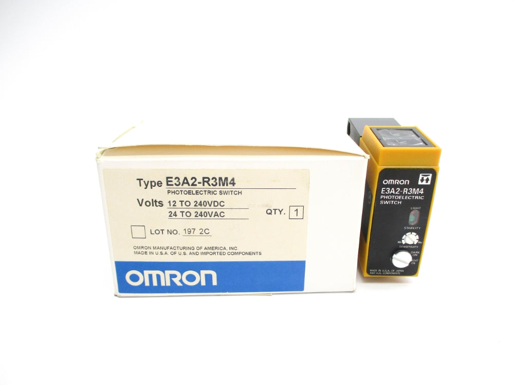 OMRON E3A2-R3M4 NSMP
