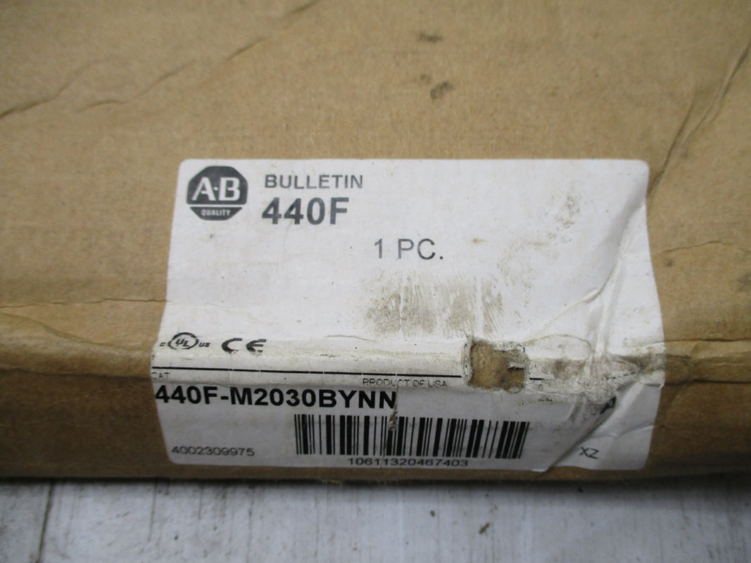 ALLEN BRADLEY 440F-M2030BYNN SER. A (BR/WH) NSFS