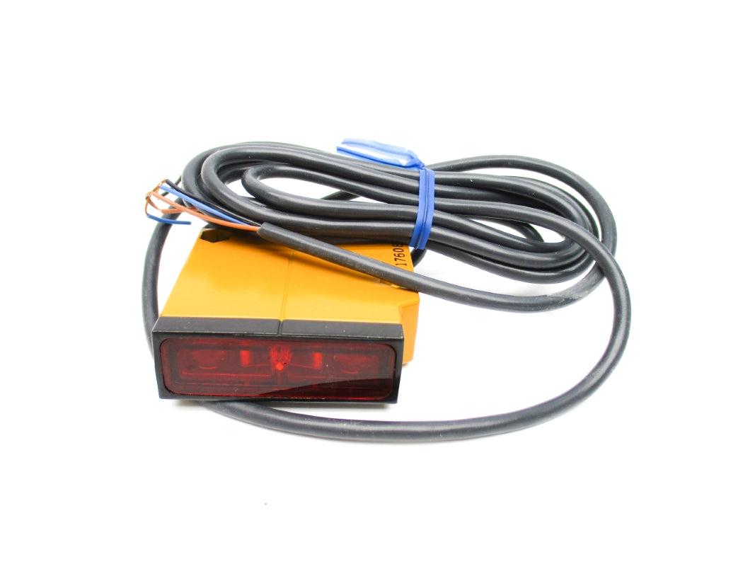 OMRON E3S-LS10EX4 NSMP