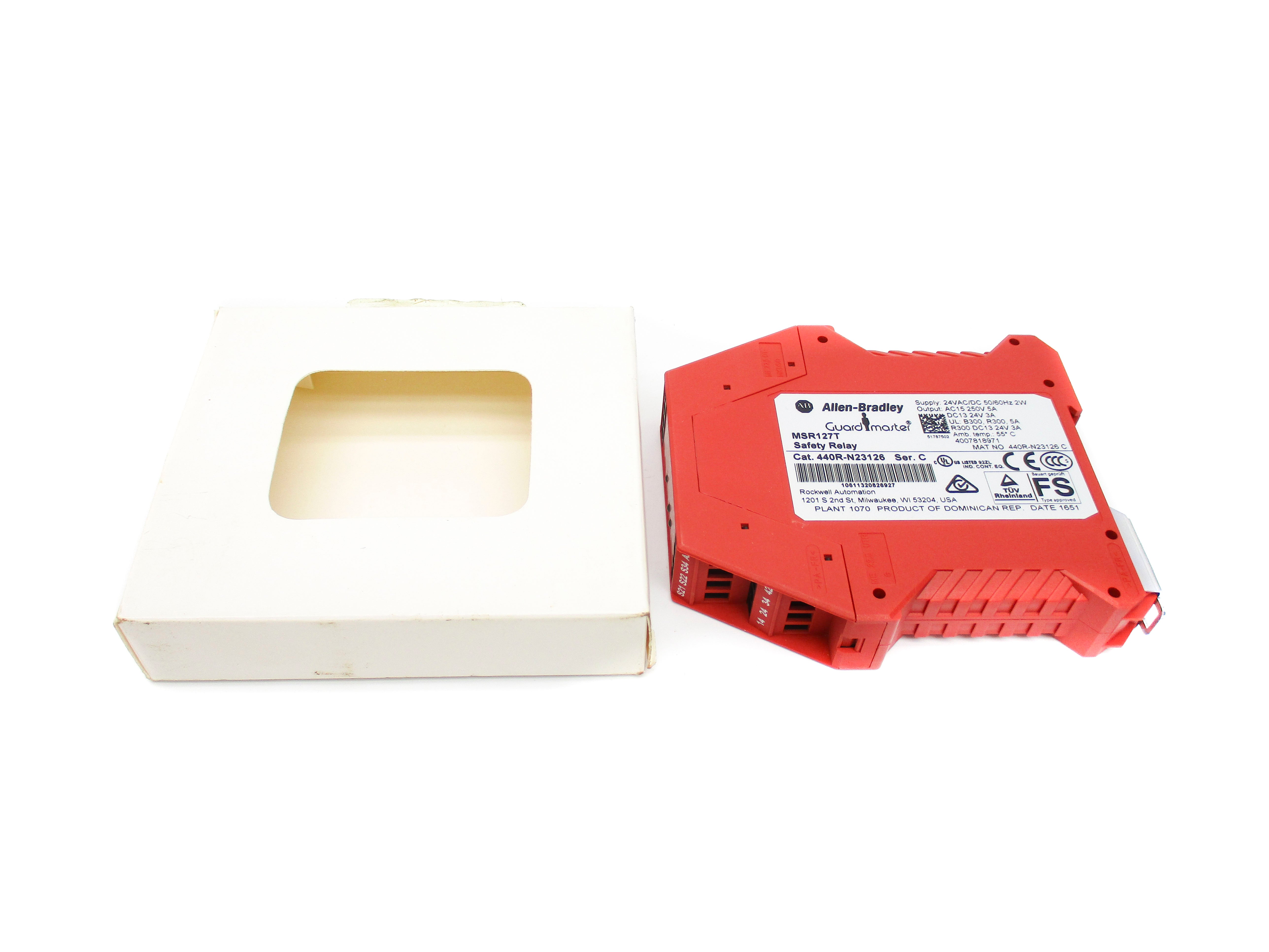 ALLEN BRADLEY 440R-N23126 SER. C 24VAC/DC 3A (WH) NSMP