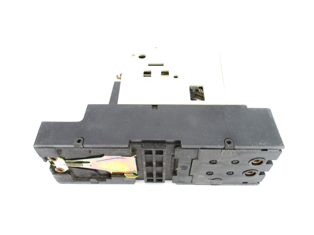TELEMECANIQUE LD4LC.30.H5 (AS PICTURED) NSNP