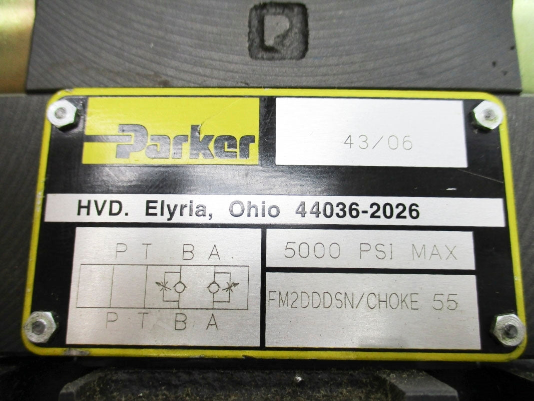 PARKER D31VW020D4NYCF43S82 1500-3000PSI 24VDC UNMP