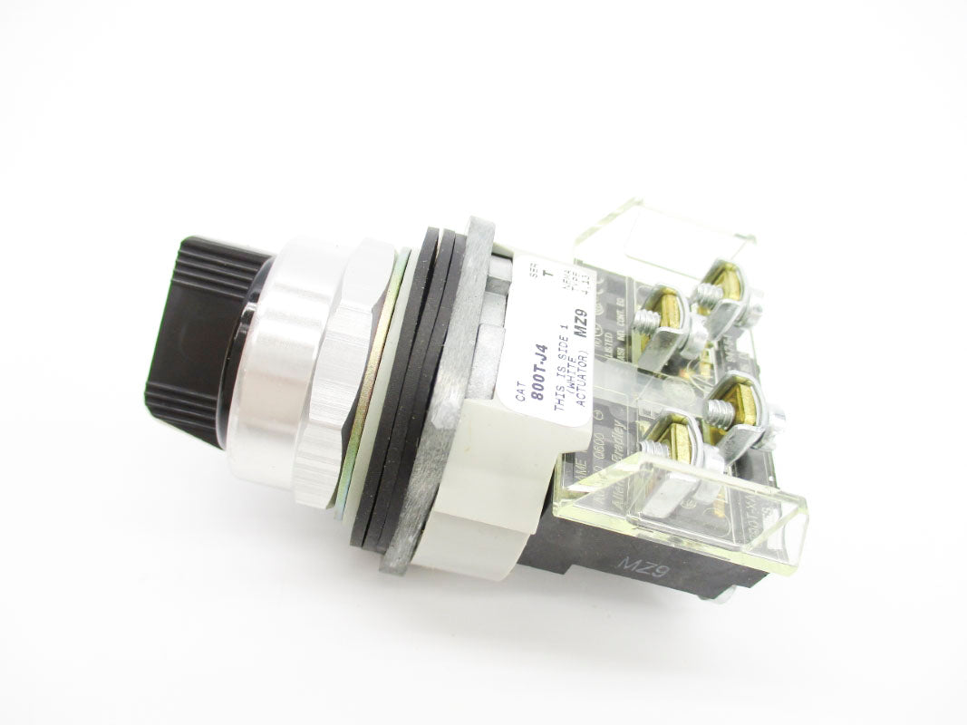 ALLEN BRADLEY 800T-J4A SER. T (BR/WH) NSMP