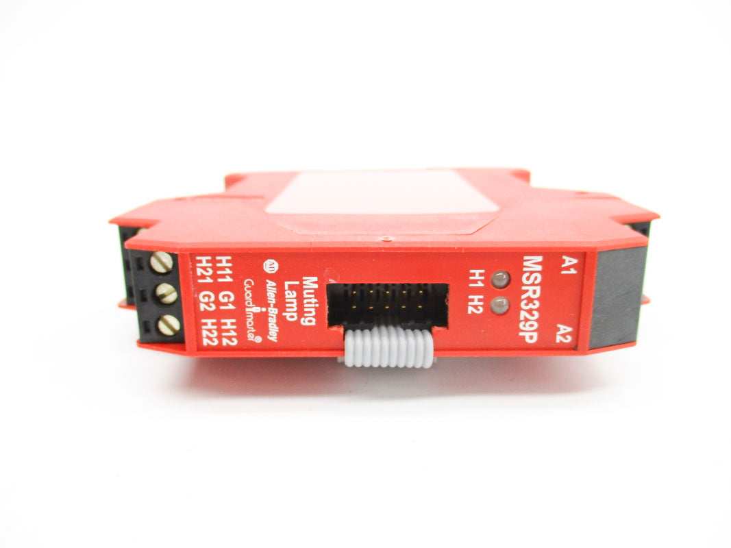 ALLEN BRADLEY 440R-W23217 SER. A 24VDC (WH) NSMP