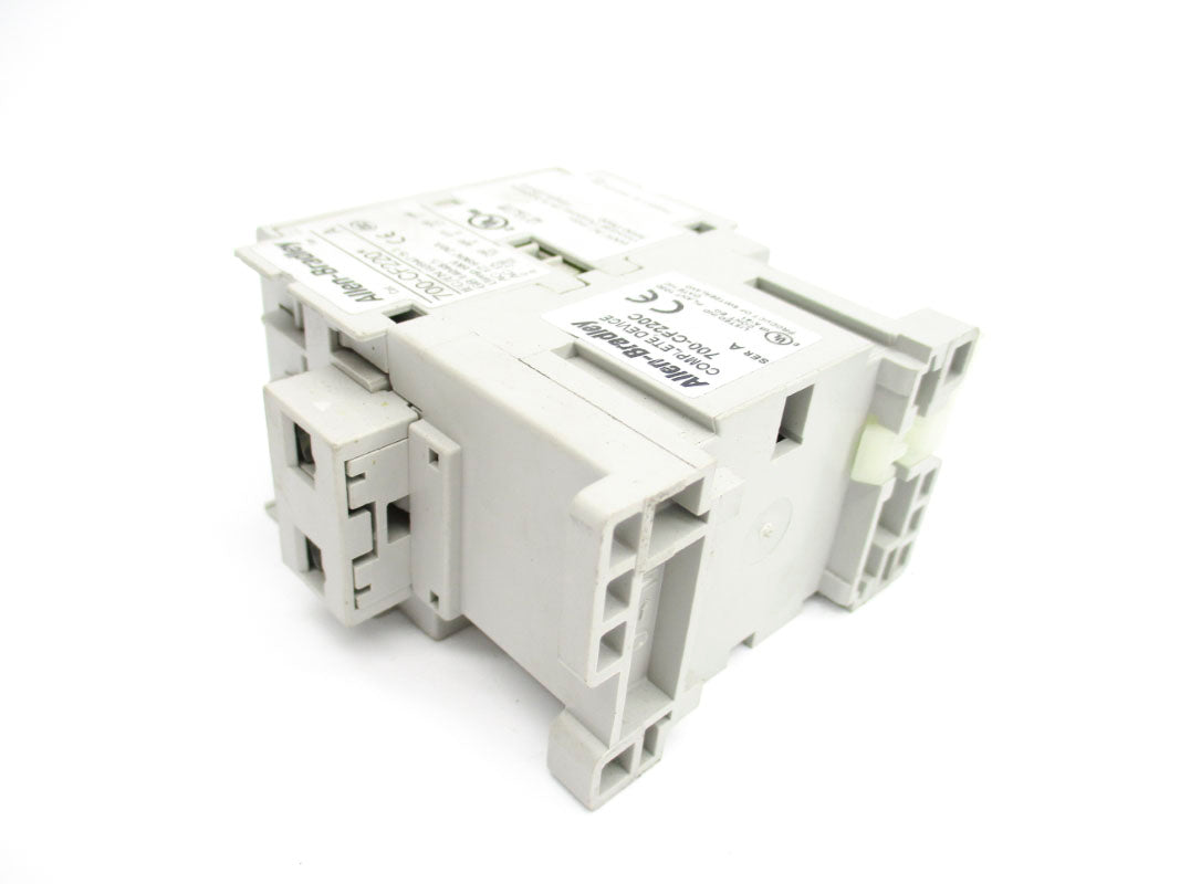 ALLEN BRADLEY 700-CF220C SER. A 550/600V NSNP