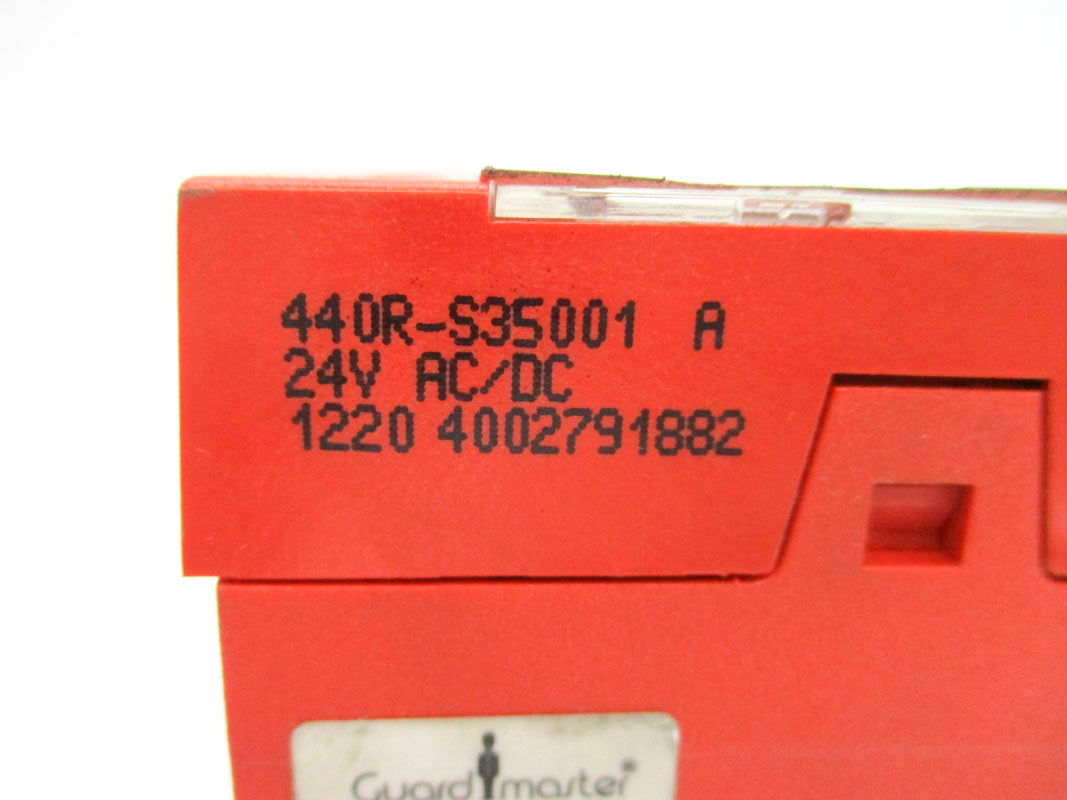 ALLEN BRADLEY 440R-S35001 SER. A 24VAC/DC NSNP
