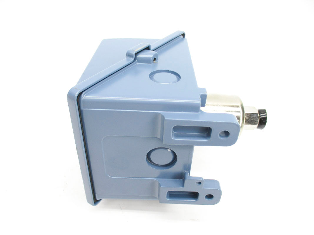 UNITED ELECTRIC CONTROLS H402-156 0-100PSI 480VAC 15A NSNP