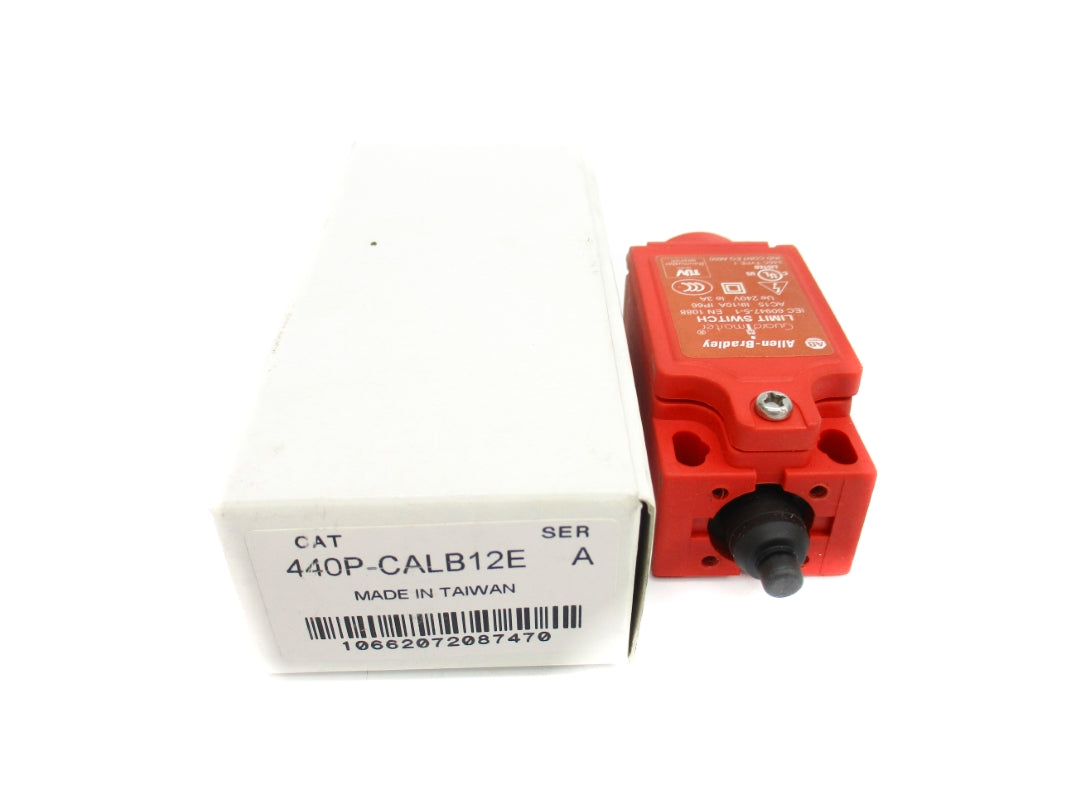 ALLEN BRADLEY 440P-CALB12E SER. A (AS PICTURED) (WH) NSMP
