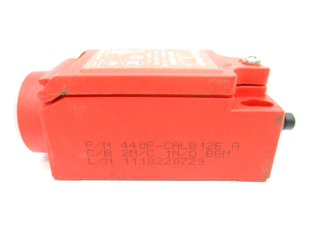 ALLEN BRADLEY 440P-CALB12E SER. A (AS PICTURED) (WH) NSMP